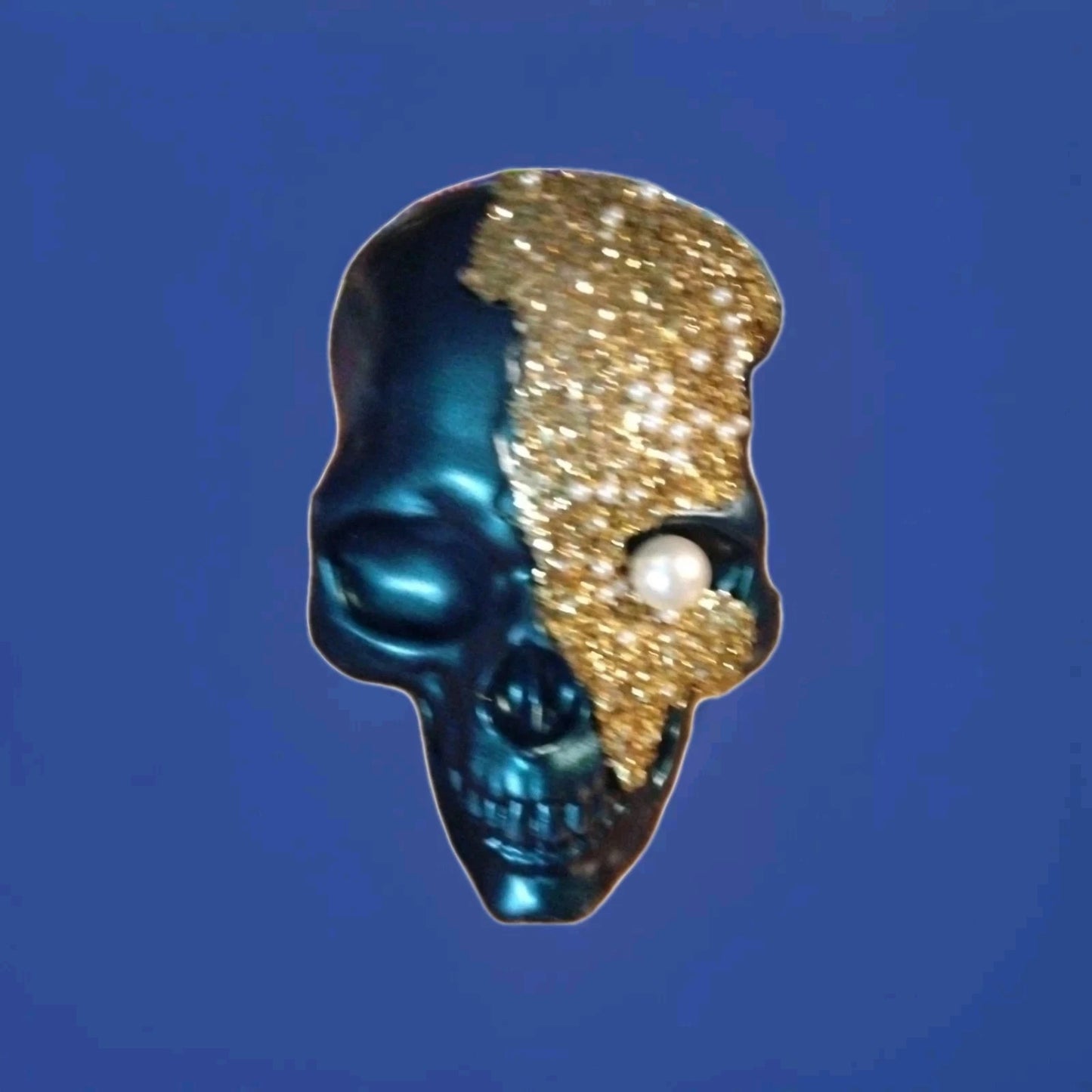 2Pc 024 Target Bullseye Green Skull Pearl Beads Gold Glitter Embellish Halloween